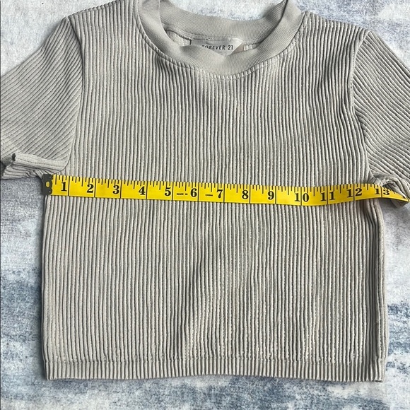 Forever 21 Tan Ribbed Crop Top - Picture 5 of 5